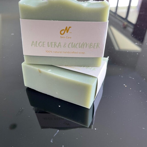 Aloe vera and cucumber shampoo bar for dogs